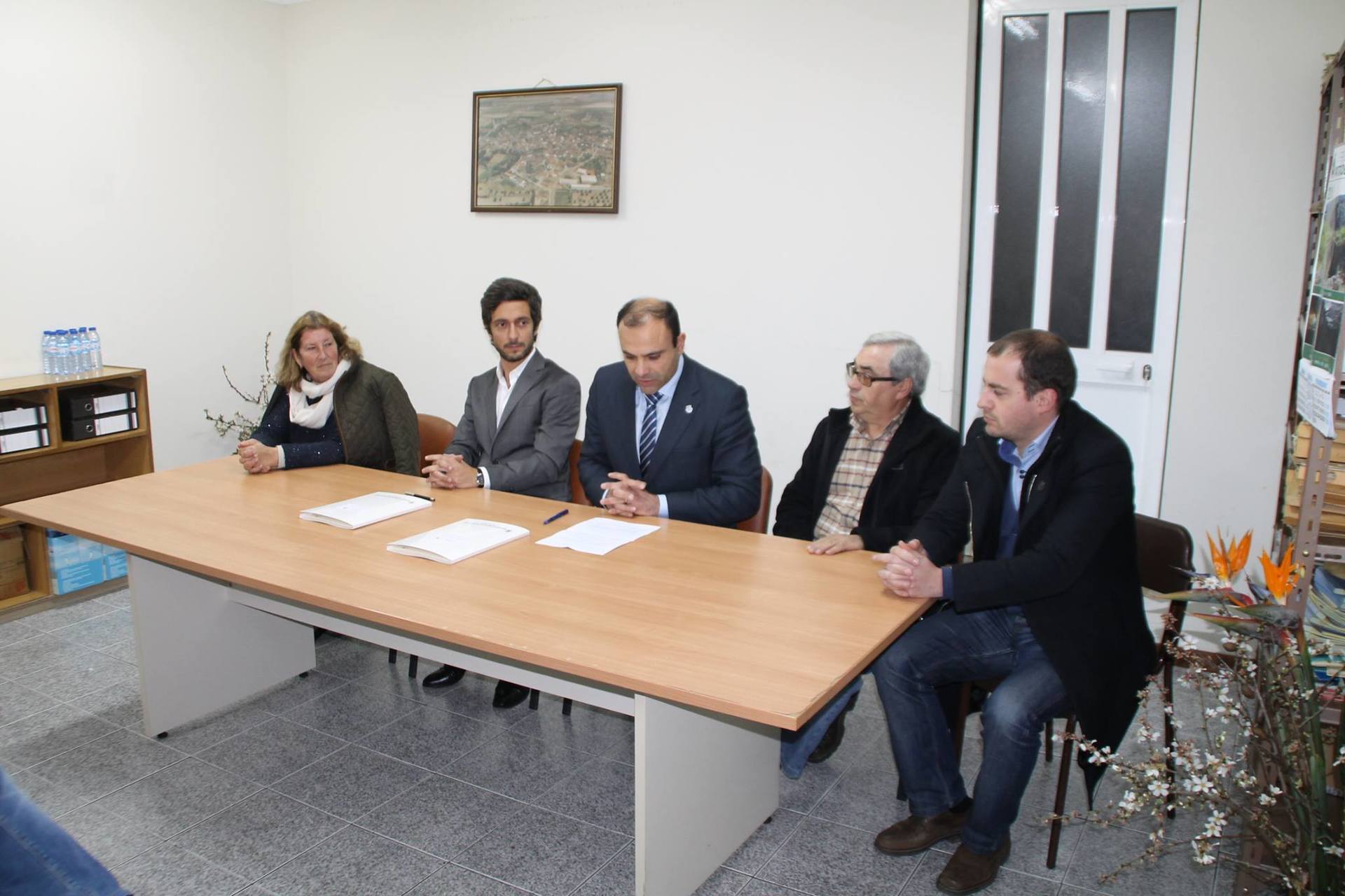 12594001 1115780378474029 3867981737524834811 o