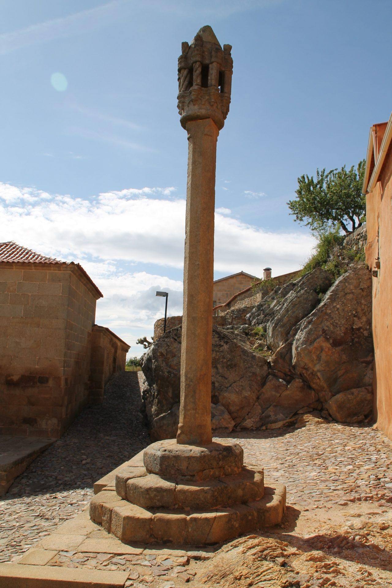 pelourinho castelo rodrigo