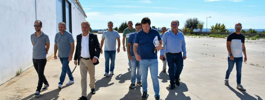 Centro de Apoio e Acolhimento Empresarial 14