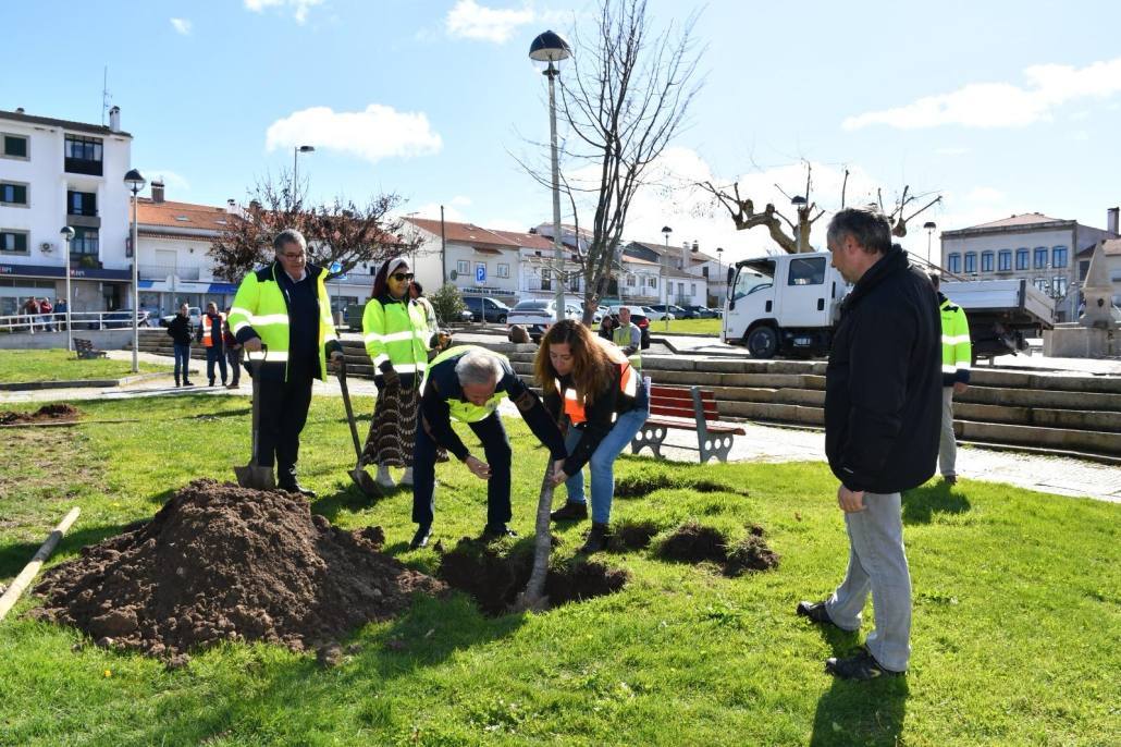 57f3292a D670 45e6 94ef A69ea8ec16de