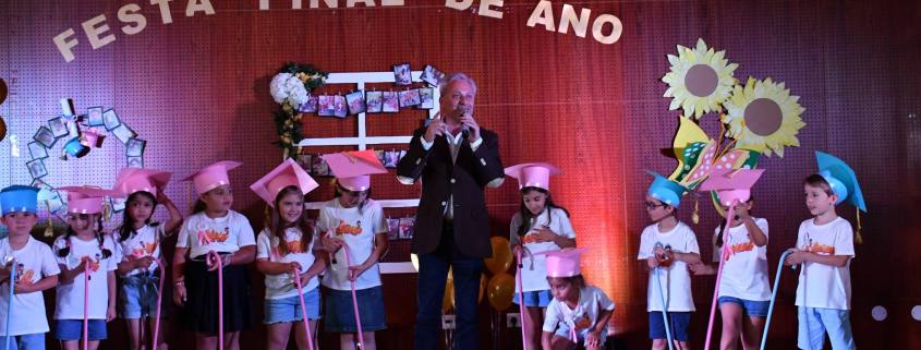 Festa De Final De Ano Da Fundação D. Ana Paula (24)