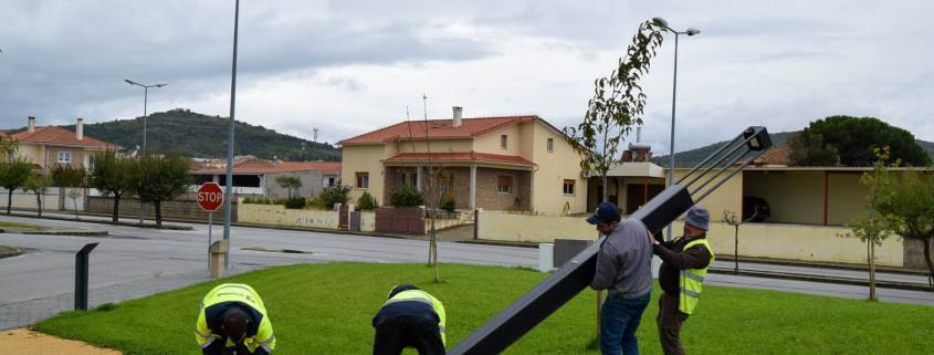 Instalação De Luminárias Sustentáveis E Ecológicas No Parque Verde Da Fonte Santa (8)