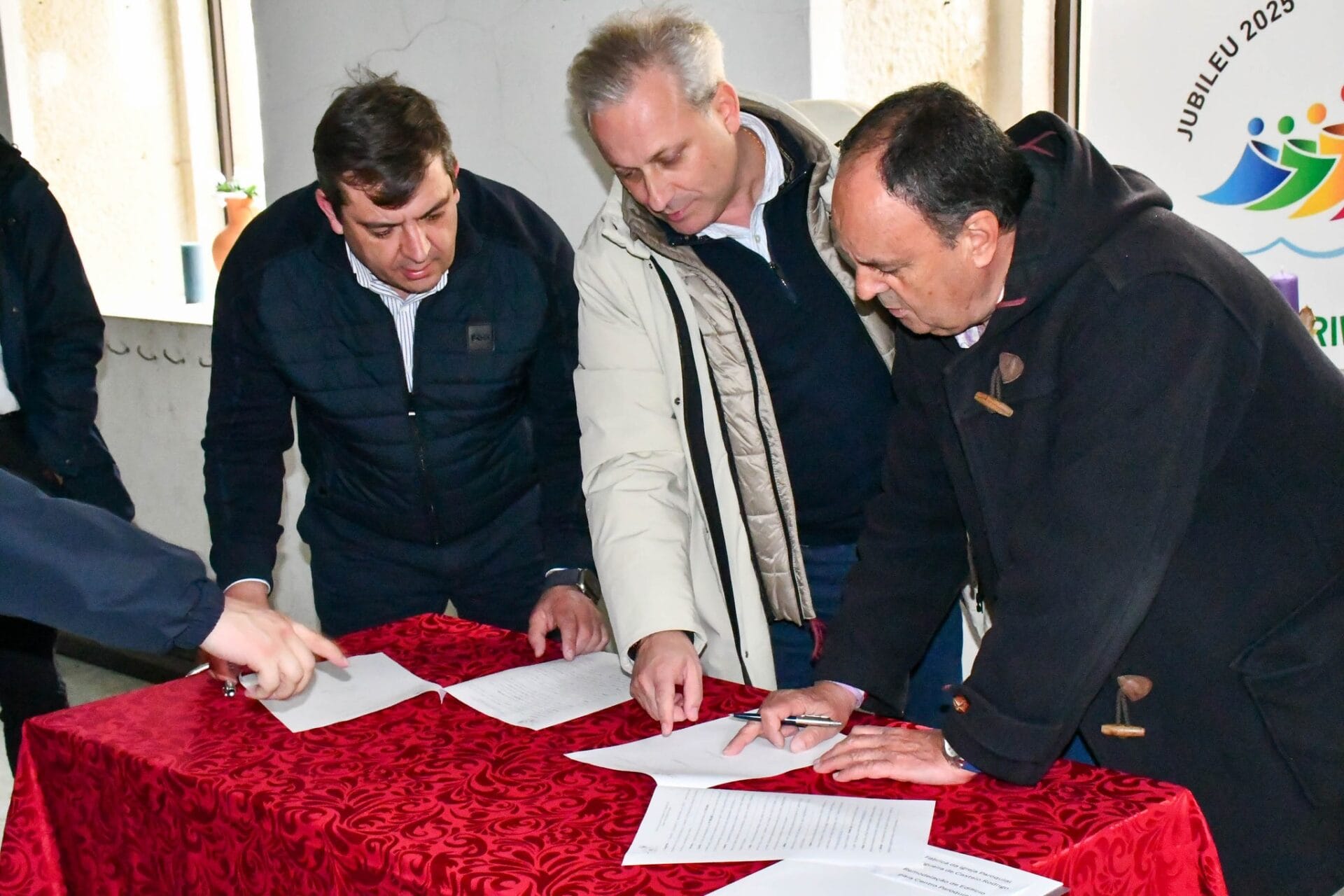 Entro Paroquial De Figueira De Castelo Rodrigo (4) Entro Paroquial De Figueira De Castelo Rodrigo (4)