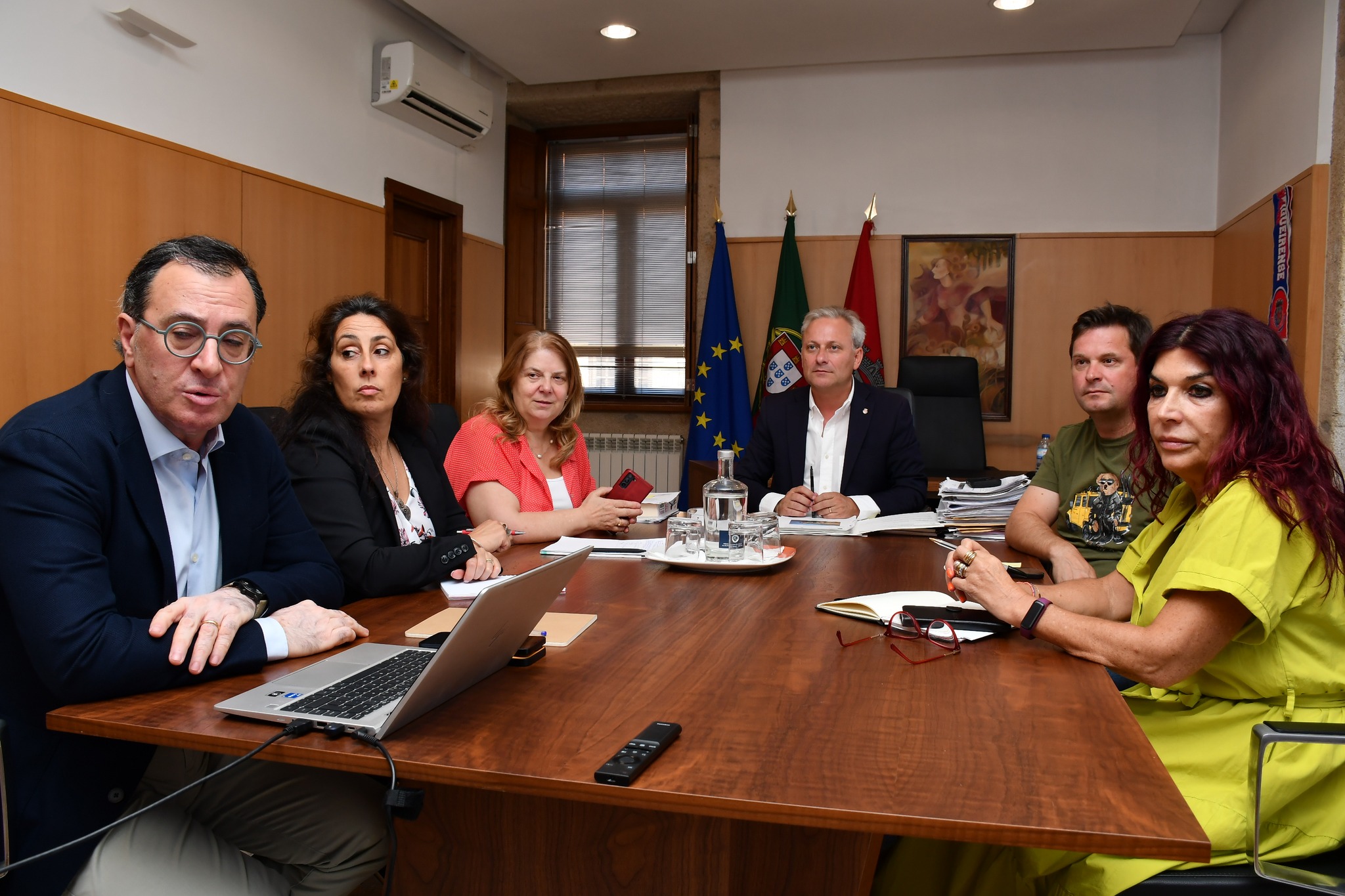 516447787 727119809960084 7722744208806907765 N