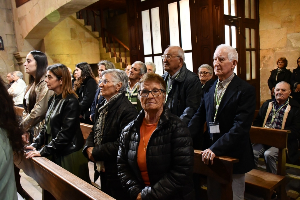 571208802 816920740979990 931915208997145508 N