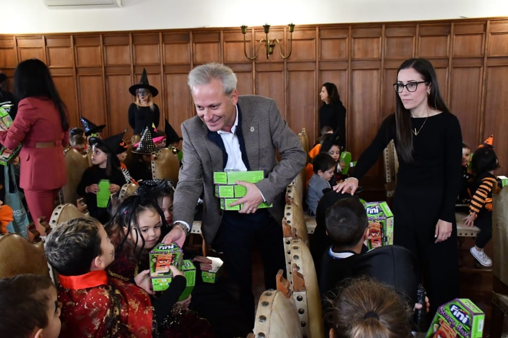 573000337 819148774090520 2450627159515634154 N