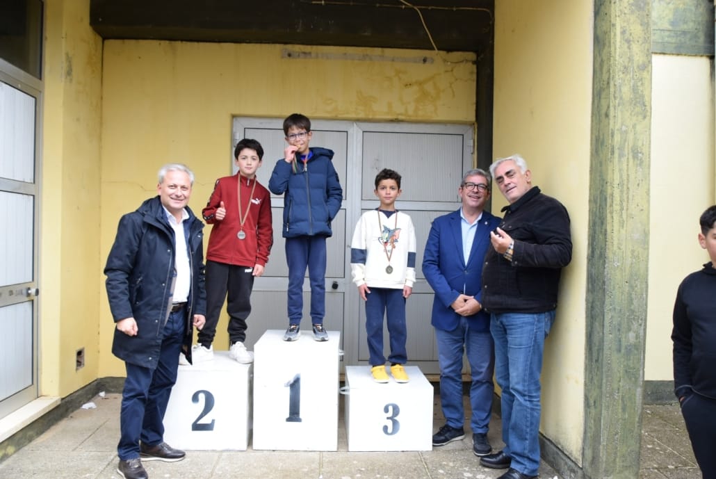 576460113 824193950252669 4761565449364268389 N