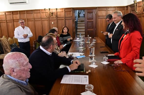 581337218 830081829663881 5656987171920807096 N