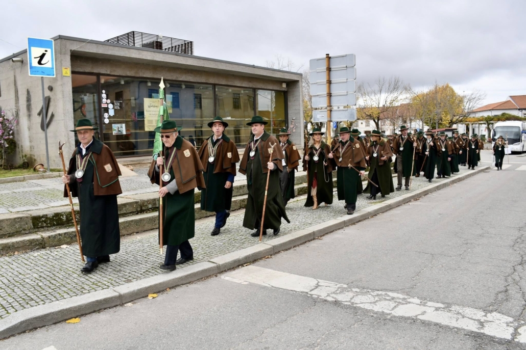 589472933 837965522208845 8889388888622144198 N