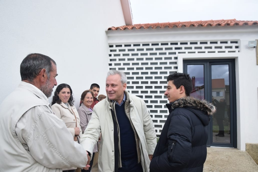 595858133 847917774546953 730820918403409392 N