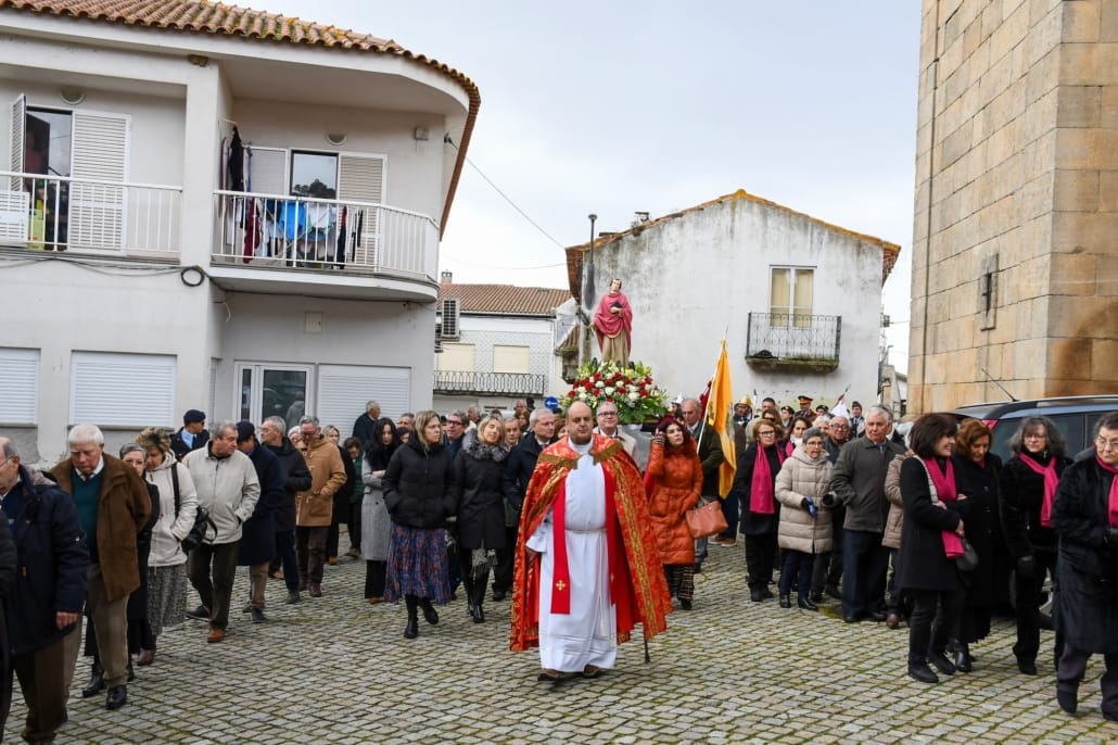 621799227 883674897637907 2681952288341262681 N