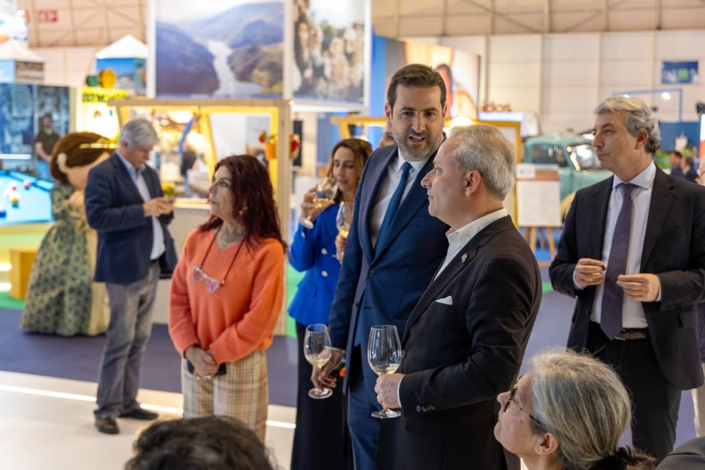 644259964 910308398307890 2421667789794405121 N