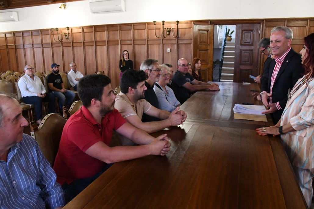 678365531 952026237469439 8841448622816219963 N