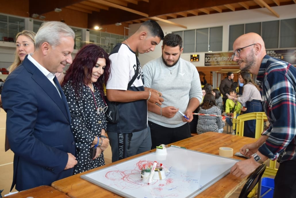 681440099 954571460548250 2628607083594951281 N