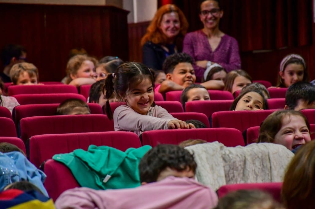 684110723 958095396862523 7049645563627118814 N